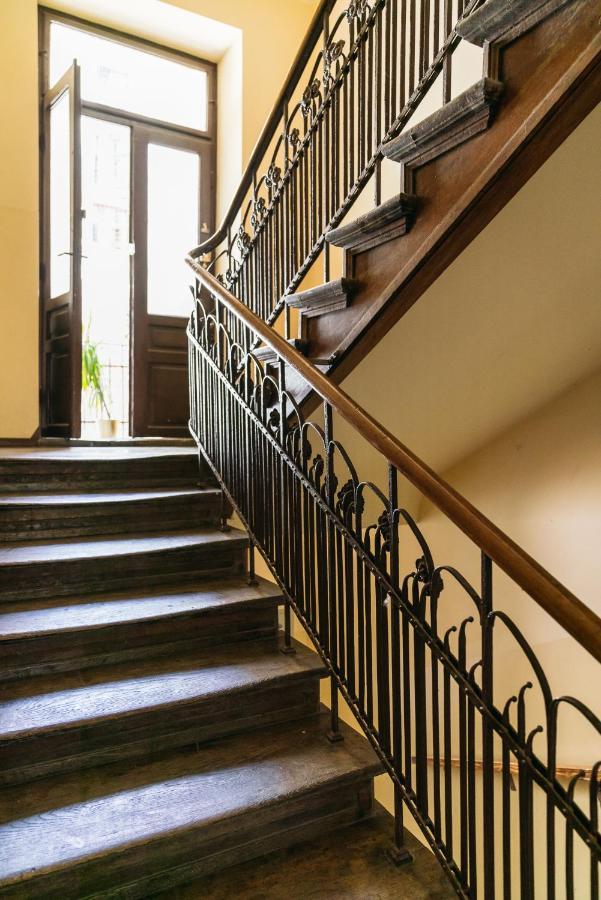 Apartament Orzeszkowa - Loftaffair クラクフ エクステリア 写真